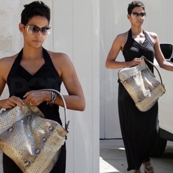 💔💔SOLD🕶 Celeb Balenciaga Sunnies 🕶 - Picture 3 of 8